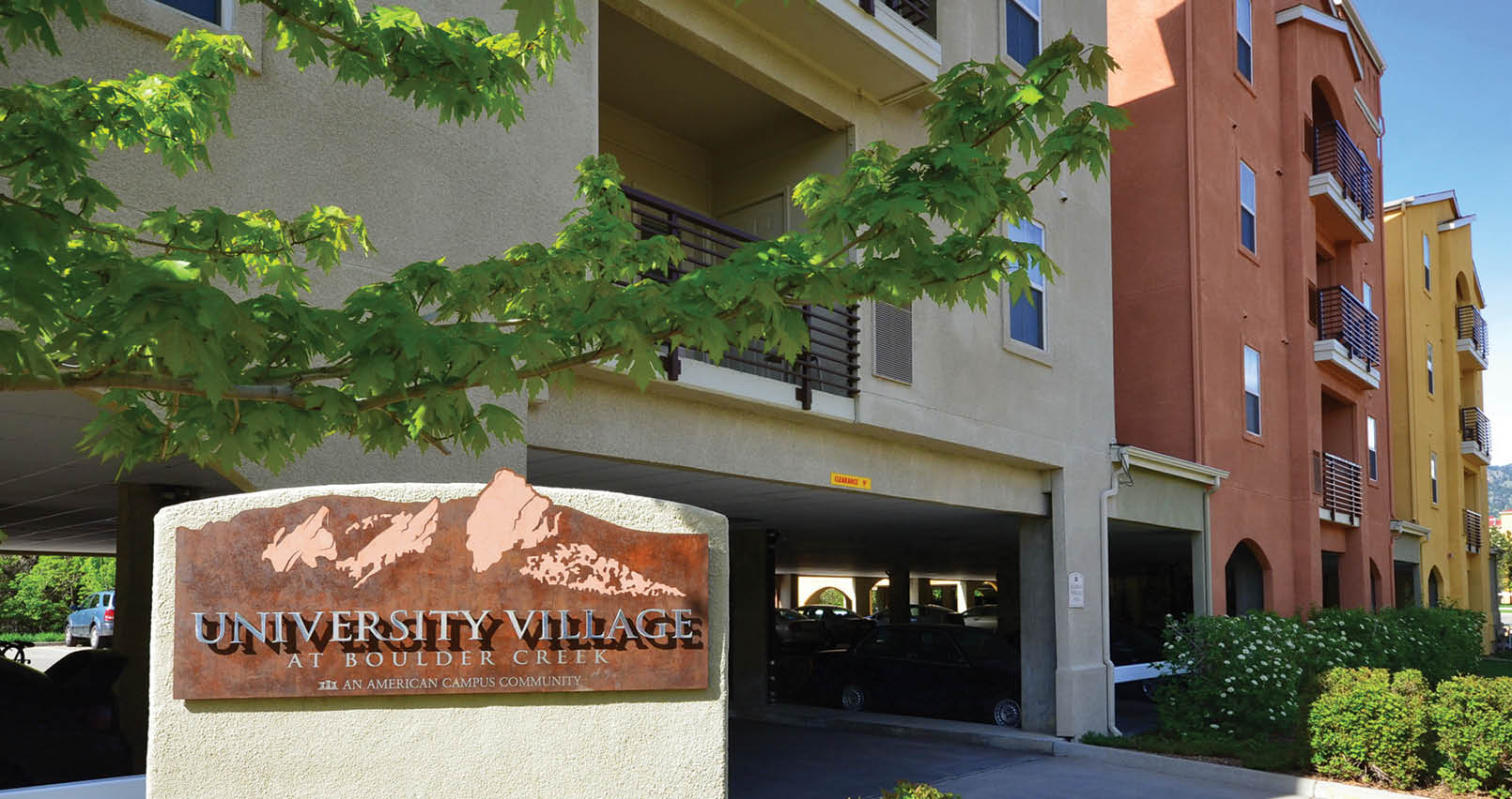 Apartments near Univ. of Colorado Boulder American Campus