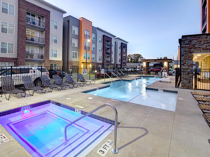 Knoxville Student Housing University Walk Knoxville, TN